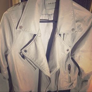 BlankNYC womans grey jacket or coat